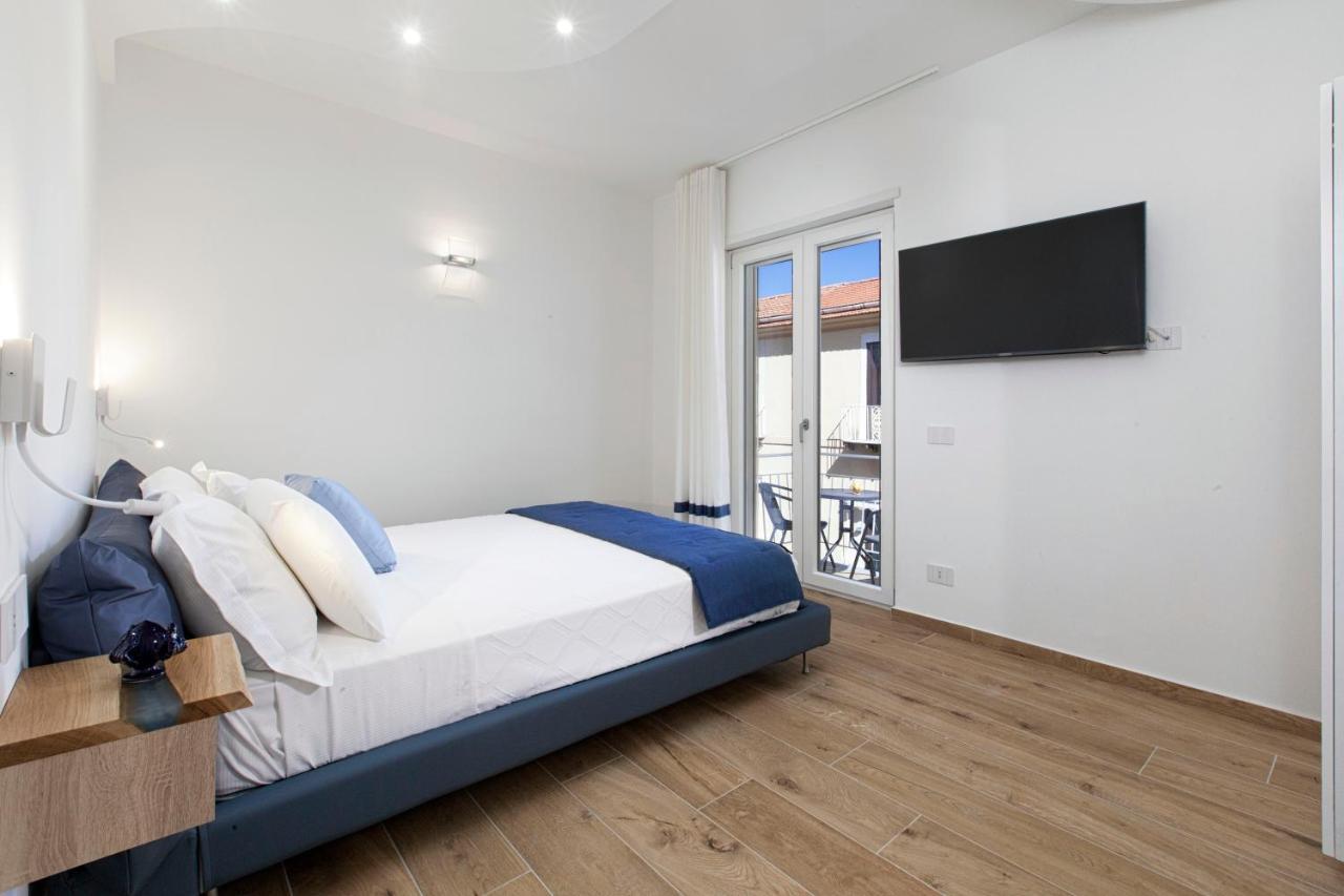 Yourhome - Lidia Rooms & Suites Sorrento Eksteriør bilde